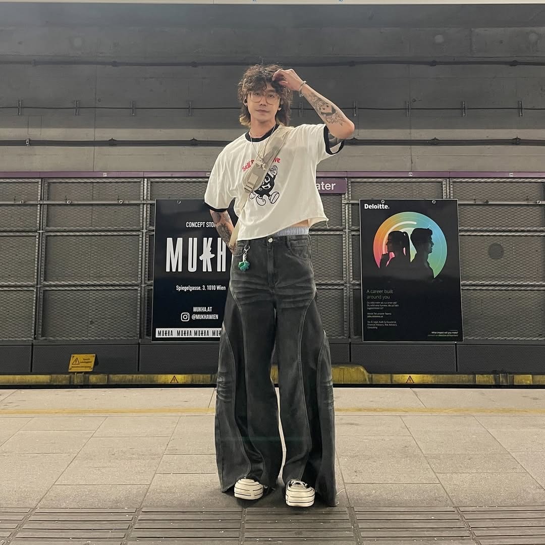 Black Baggy Jeans with a Button-Down Shirt