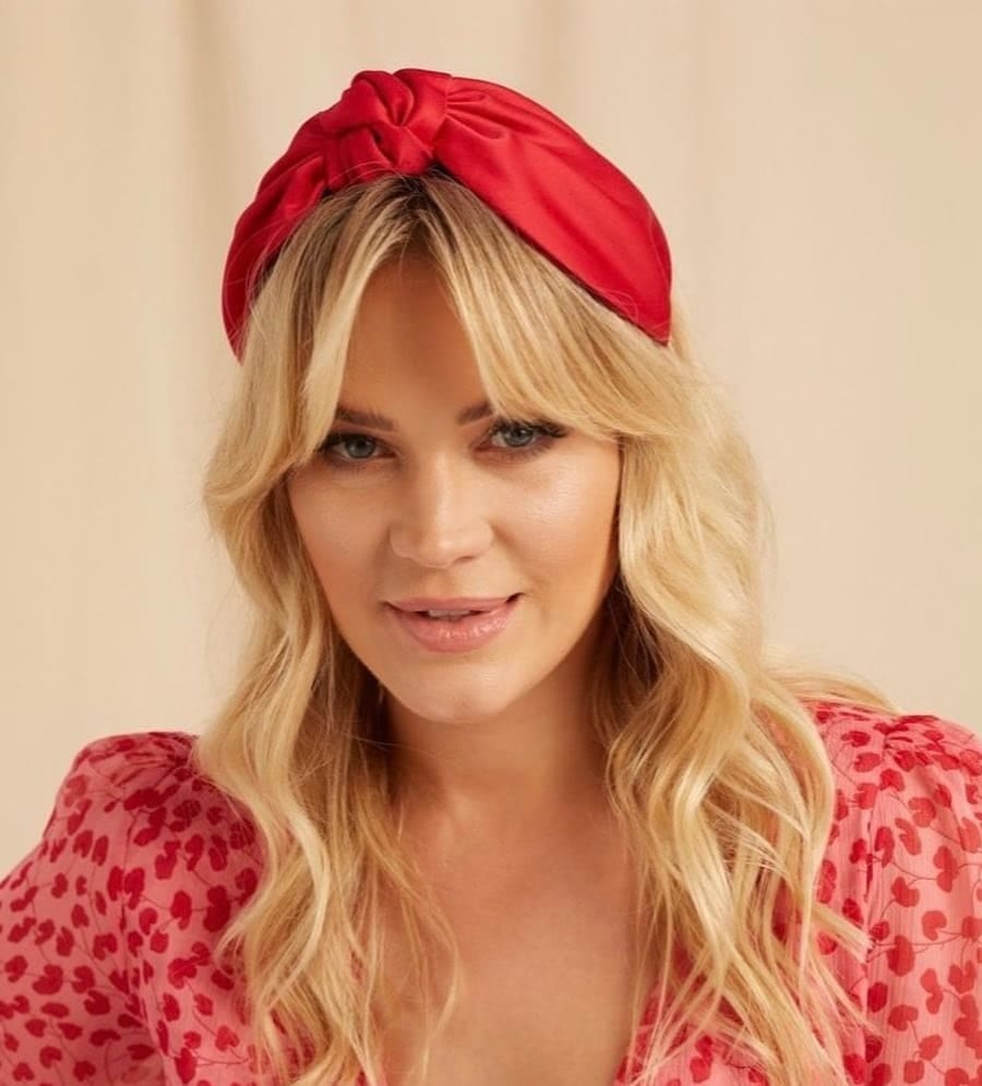 Curtain Bangs With Long Hair and a Headband