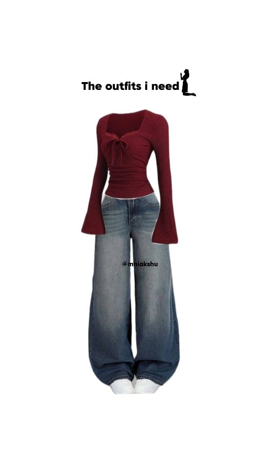 Fitted Leather Jacket and Wide-Leg Jeans