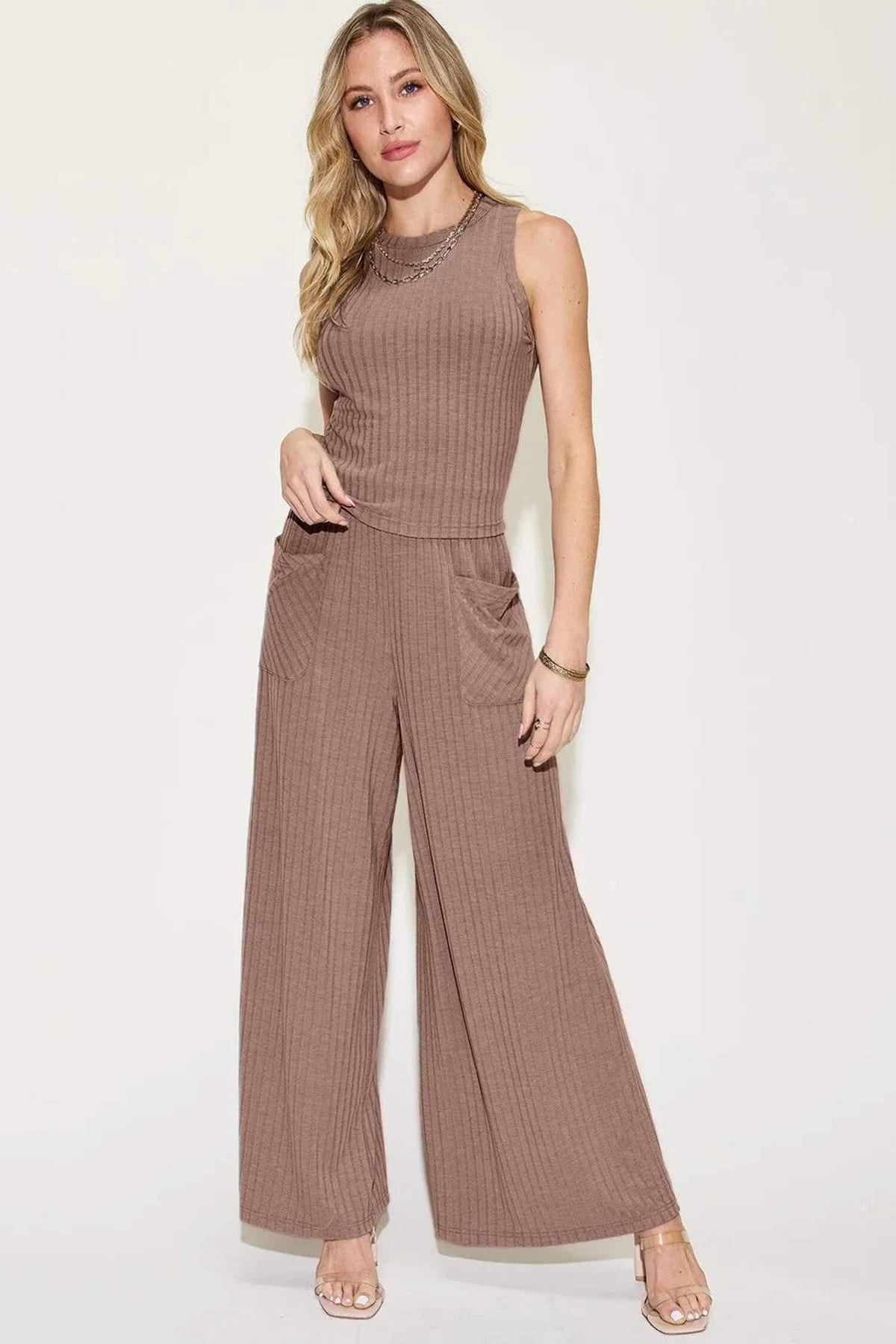 Fitted Ribbed Tank With Denim Wide Legs