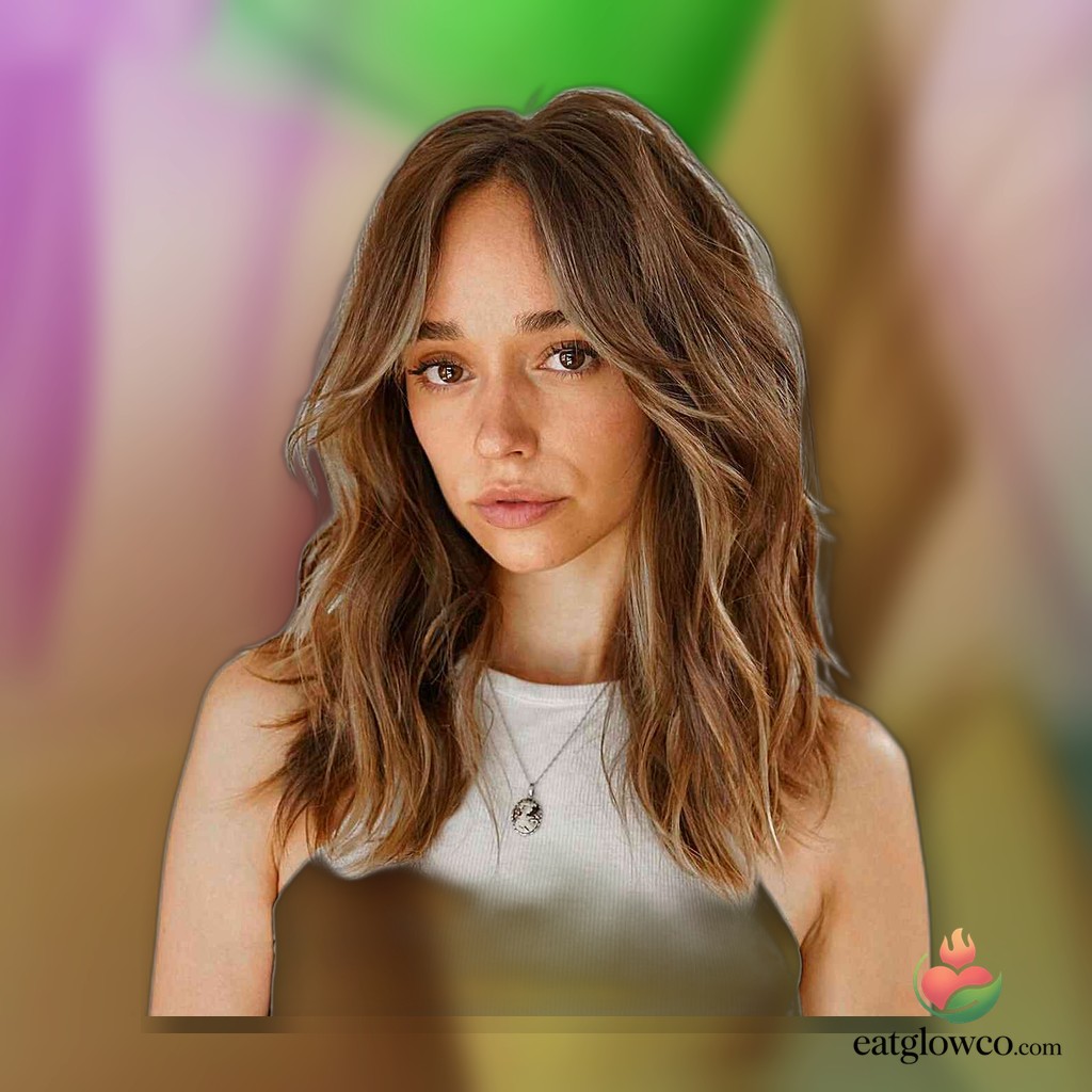 8 Curtain Bangs With Long Hair Ideas You Need To See 5 Internal Layering