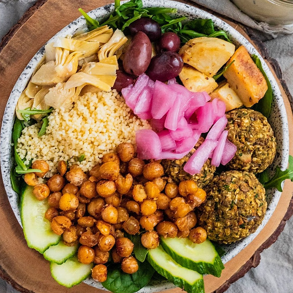Mediterranean Grain Bowl 2 Mediterranean Grain Bowl: The One Bowl Meal You'll Actually Crave