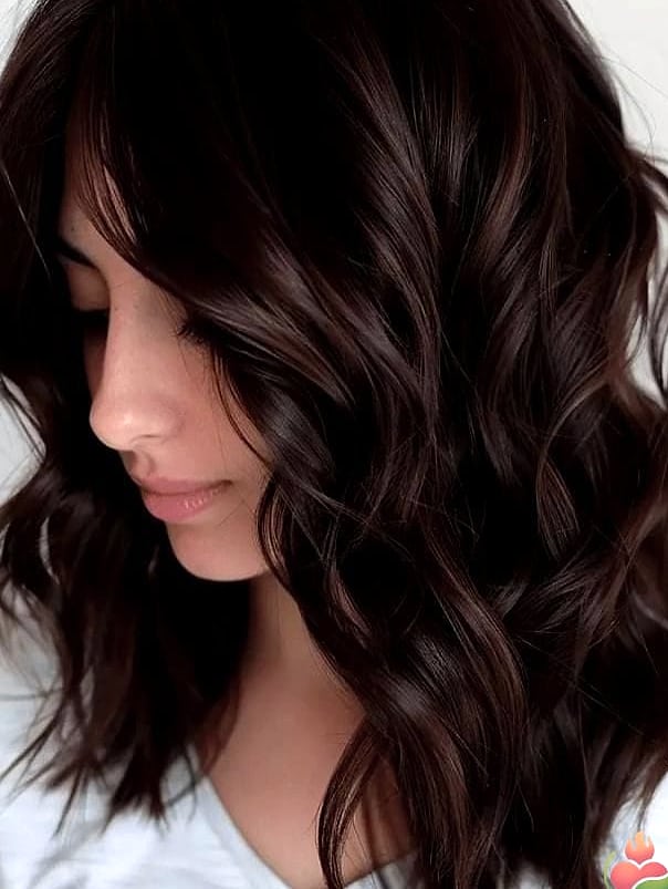 Chocolate Brown Hair: 11 Indulgent Shades To Inspire Your Next Look 3 Milk Chocolate Brown