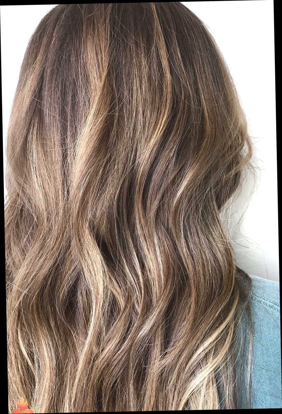 9 Light Brown Hair Color Ideas That Are Warm And Flattering 8 Sun-Kissed Light Brown